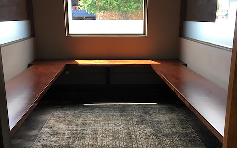 10 Person Office