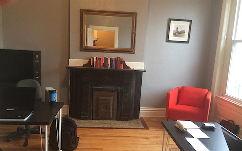 Team space for 3 in Heart of the Grove