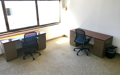 Office 823