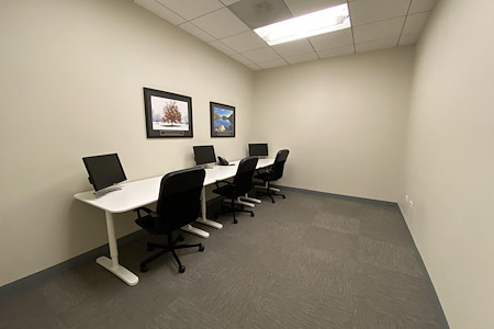 Office Evolution - Lisle - Interior Team Office