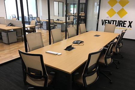 Venture X | Dallas by the Galleria - Large Meeting Room