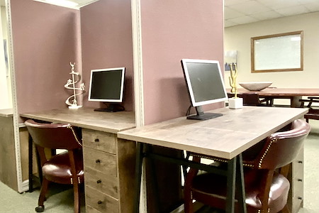 Springs Office - Dedicated cubicle with Exclusive Desk