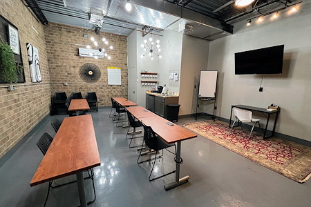 The Common - Community Workspace Bragg - Training Room