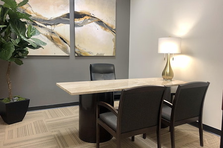 NorthPoint Executive Suites Alpharetta - Guest Office