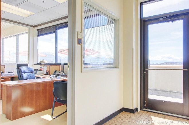 Private Office For 1 At Alaska Co Work Northern Trust Real