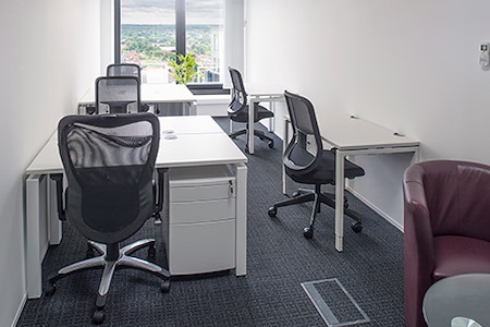 Book a Remote Office Space for Privacy and Peace in Bromley