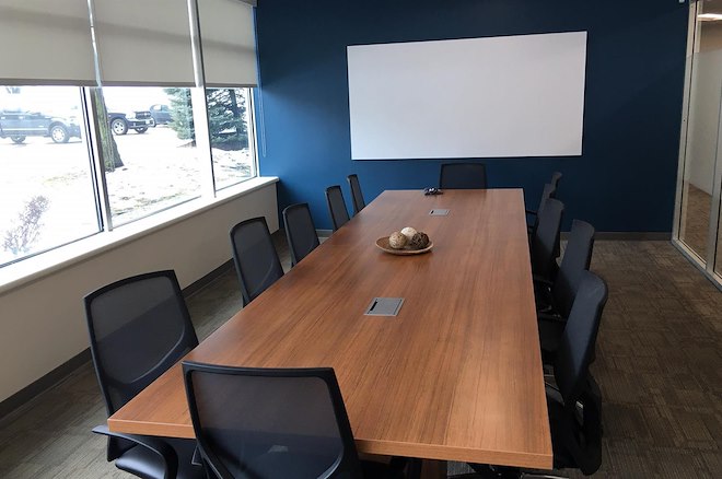 Private Meeting Room For 12 At Office Evolution Burlington