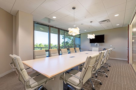(PV1) Paradise Valley - 12  Person Meeting Room