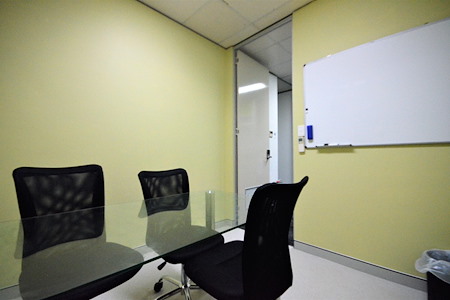 Canning Vale Serviced Offices - Huddle Space