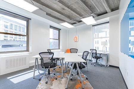 Expansive - Wacker - Private Office for 5-6 People