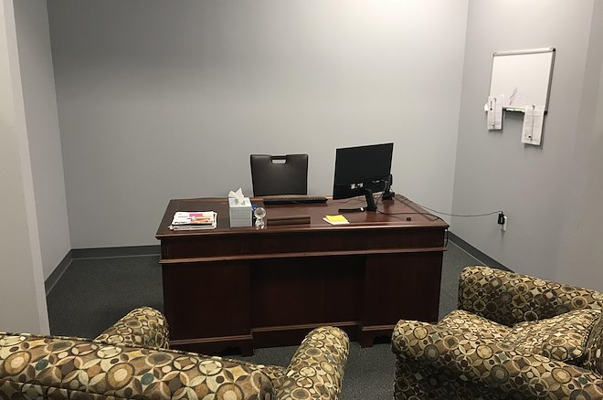 Office Suite For 2 At Greg Flores Farmers Insurance Agency