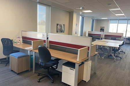 The Corner Coworking - Riverside - Dedicated Desk