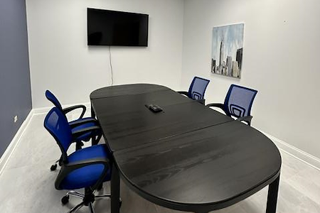 Office Evolution - Roselle - Conference Room