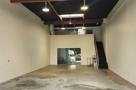 officeLOCALE Newbury Park - Multi Use Warehouse Space