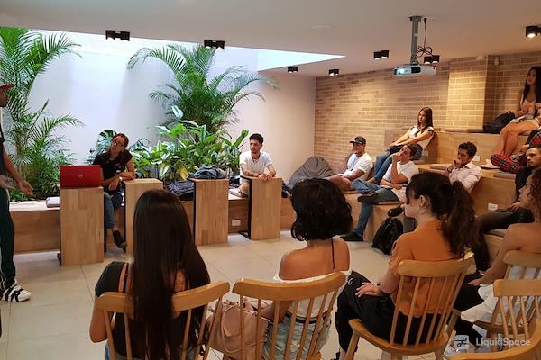 Semilla Cafe Coworking