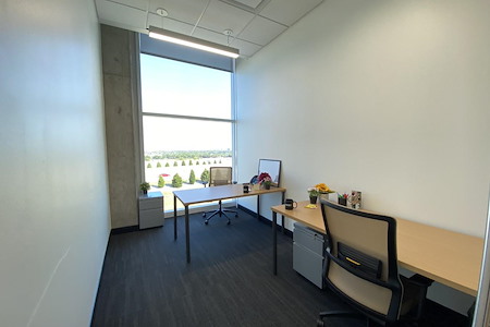 Venture X | Plano - 2 Desk Window Office