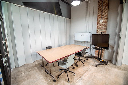 Minds Cowork - Creative Meeting Room