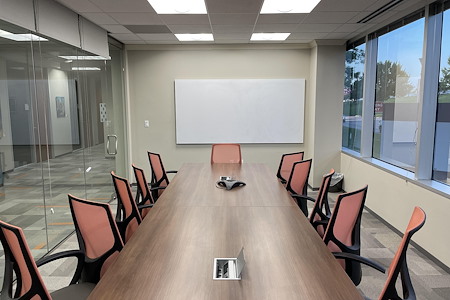 TKO Suites Houston - Meeting Room 1