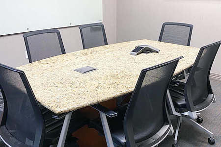 Office Space &amp;amp; Solutions Virginia Beach - Tidewater Conference Room