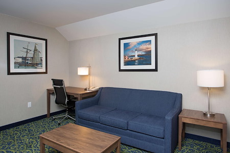 Best Western Plus Portsmouth Hotel and Suites - Office - Guest Room