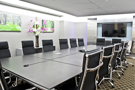 Jay Suites - 10 Times Square - Meeting Room D for 18