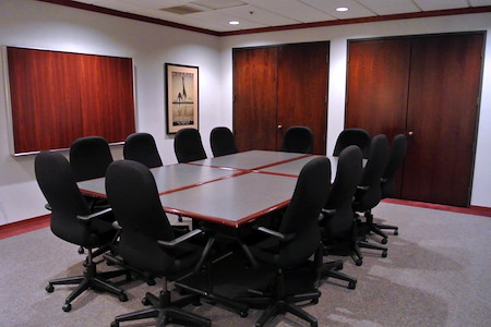 AmeriCenter of Franklin/Southfield - Conference Room B (Executive Boardroom)