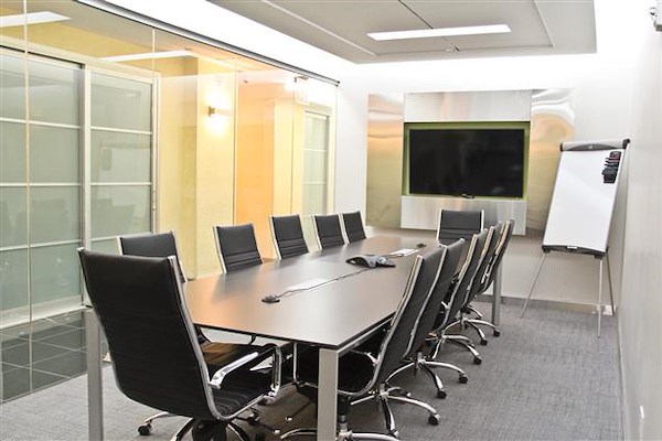 Jay Suites - 34th Street - Meeting Room C for 12