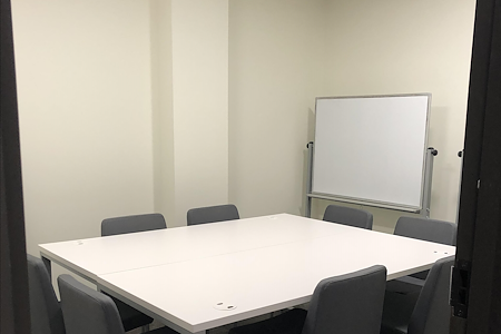Office Evolution - Bellevue South - Team office/ Meeting Room