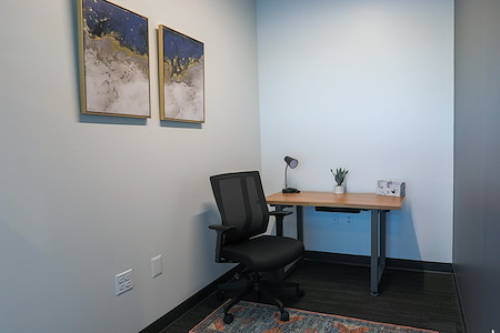 Venture X Columbia East - 1 Person Private Office - office 123