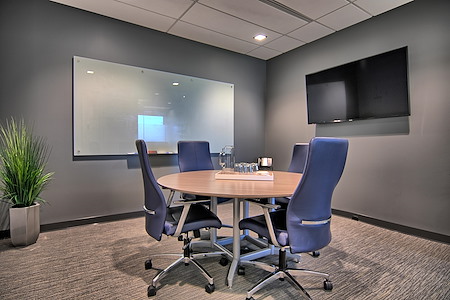Intelligent Office Bloomington - Lake Harriet Conference Room