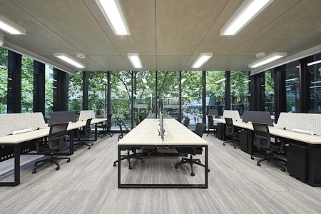 Altitude Cowork - 36 Workstations + Meeting Rooms