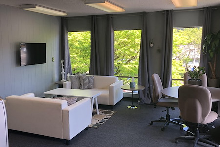 VuPoint Research Southwest Portland - Corner office with perks for a team