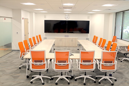 Office Evolution - Woodbridge/Metropark - High Tech Training Room