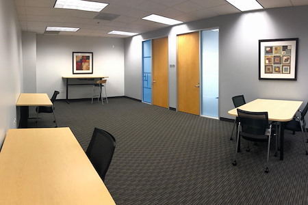 Peachtree Offices at Alpharetta - Team Office