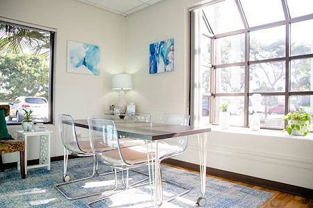 Hera Hub Carlsbad - Blue Meeting Room / Private Office