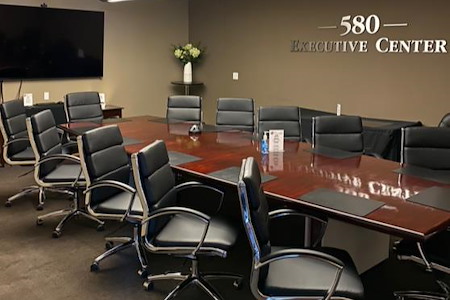 580 Executive Center - Large Conference Room