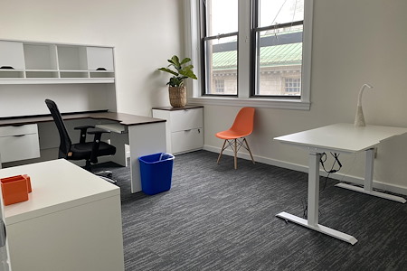 coworkHERS - Office Suite for 1-2 people