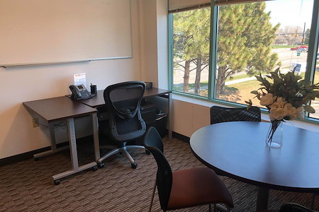 Regus | Colorado, Boulder - Baseline Office Suites - Office 237
