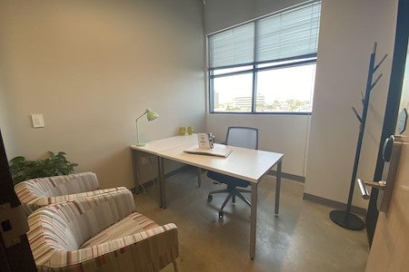 Spaces Downtown San Mateo Clocktower - Private Office