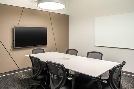 Workspace at Reston Town Center - Hunters Woods Meeting Room