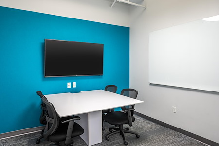 Workspace at Reston Town Center - Tall Oaks Meeting Room