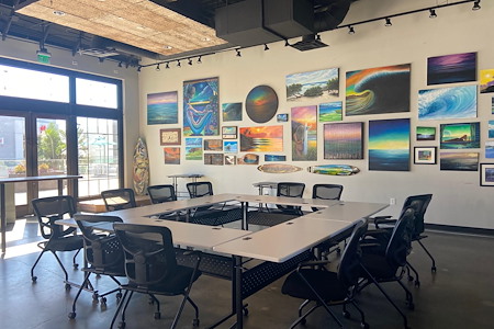 Pacific City Hybrid Space - Meeting Room