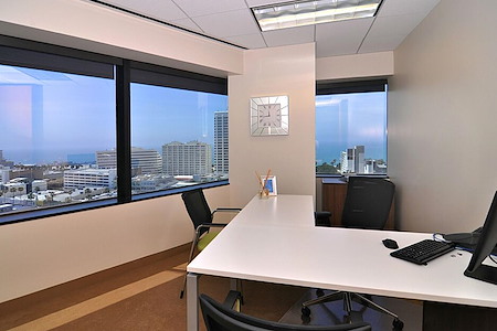 (SM3) 401 Wilshire - Office 1 Window