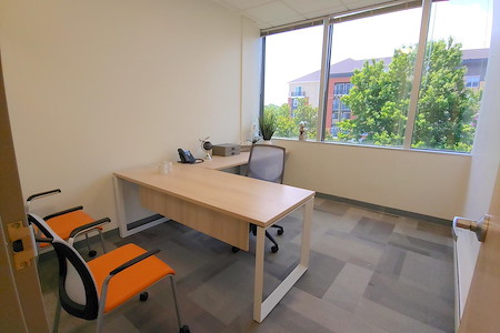 Office Evolution - Woodbridge/Metropark - Window Office at Office Evolution