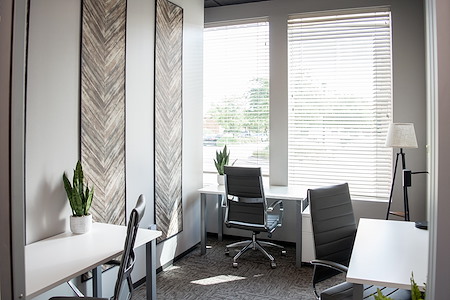 Lucid Private Offices | The Woodlands - ExecutiveSuite - Window or Interior
