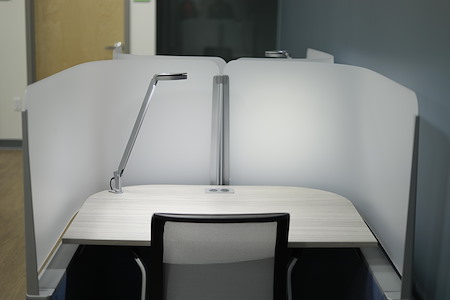 Office Evolution - Woodbridge/Metropark - Hot Desks - 2 available