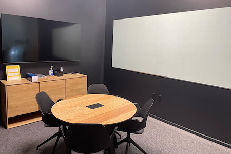 CENTRL Office - Sacramento - Small Meeting Room (M4)