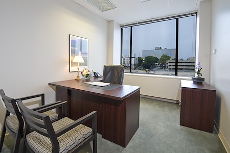 AEC - Bala Cynwyd - Day Office For 3 People