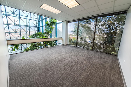 Urban Office Century Heights - Exterior Suite - Atrium View