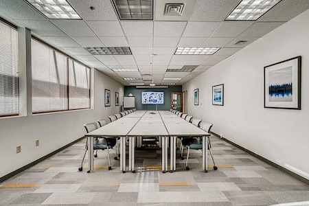 Office Evolution - Louisville - 1st Floor Training Room